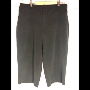 Hybrid Classic Black Capri Dress Pants